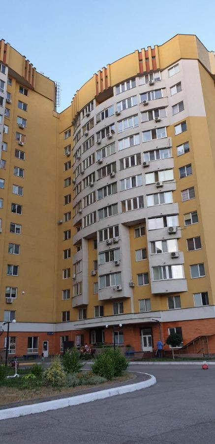 Apartament Near Dnieper Czerkasy Zewnętrze zdjęcie