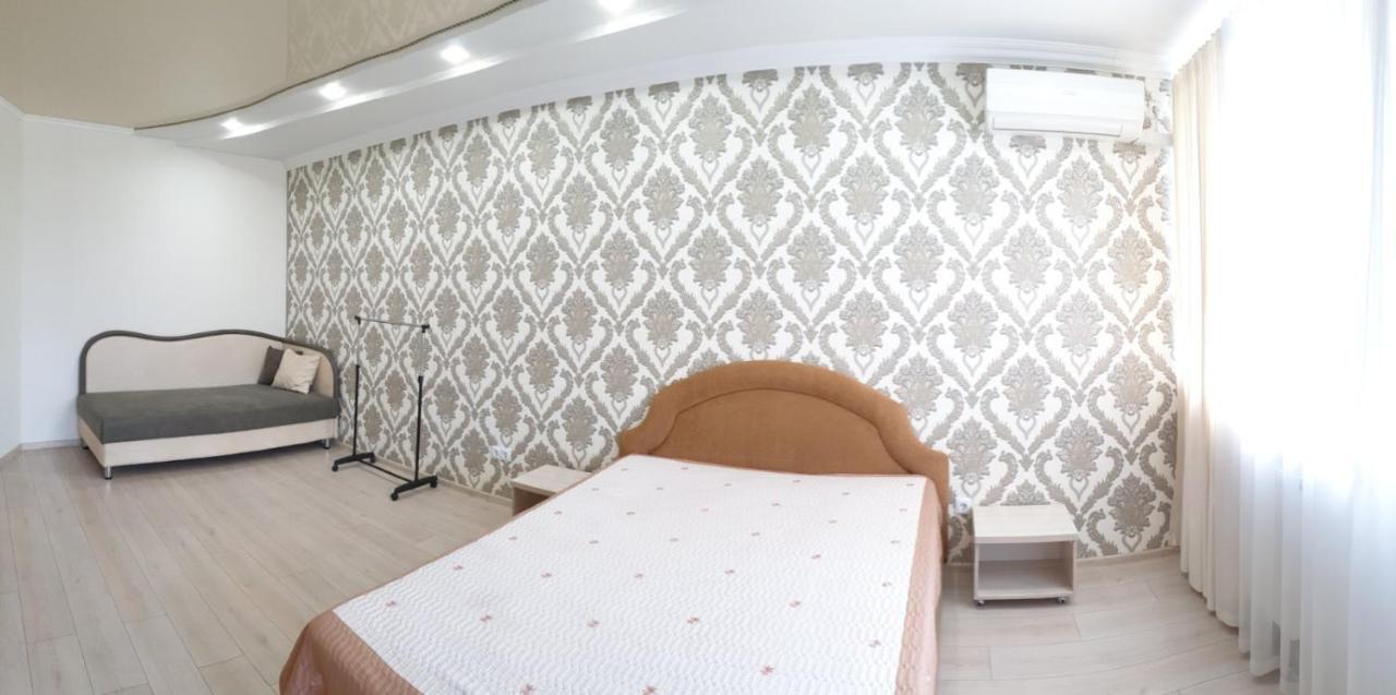 Apartament Near Dnieper Czerkasy Zewnętrze zdjęcie